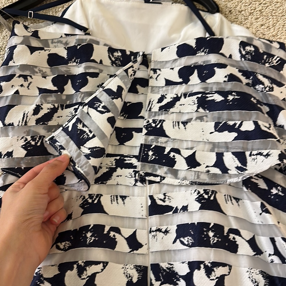 Patterned Cocktail Dress - Picture 9 of 14